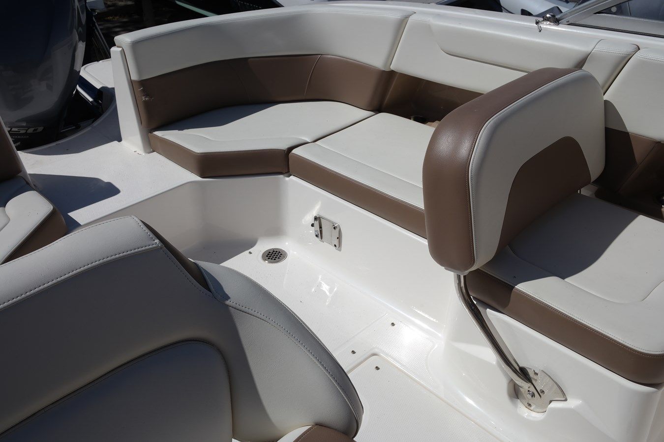 the best price on 2015 Chaparral 250 Suncoast 2015