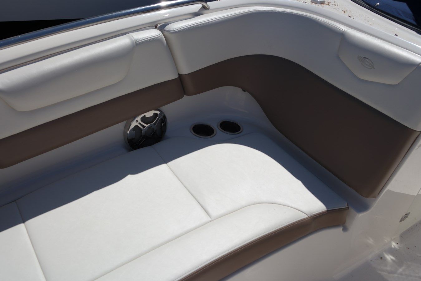 Buy a 2015 Chaparral 250 Suncoast 24 at Shestakov Yacht Sales