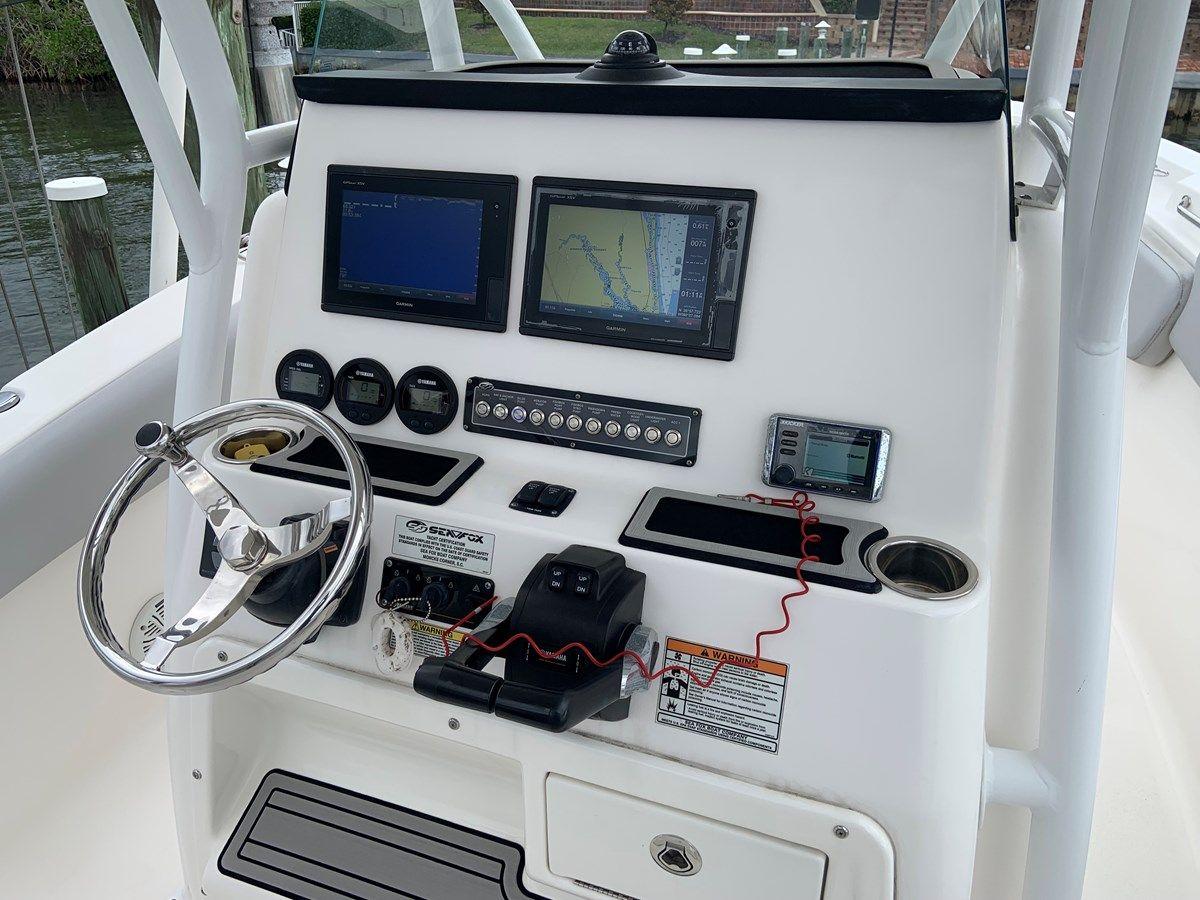 Купить яхту 2019 Sea Fox 266 Commander 266 Commander в Shestakov Yacht Sales