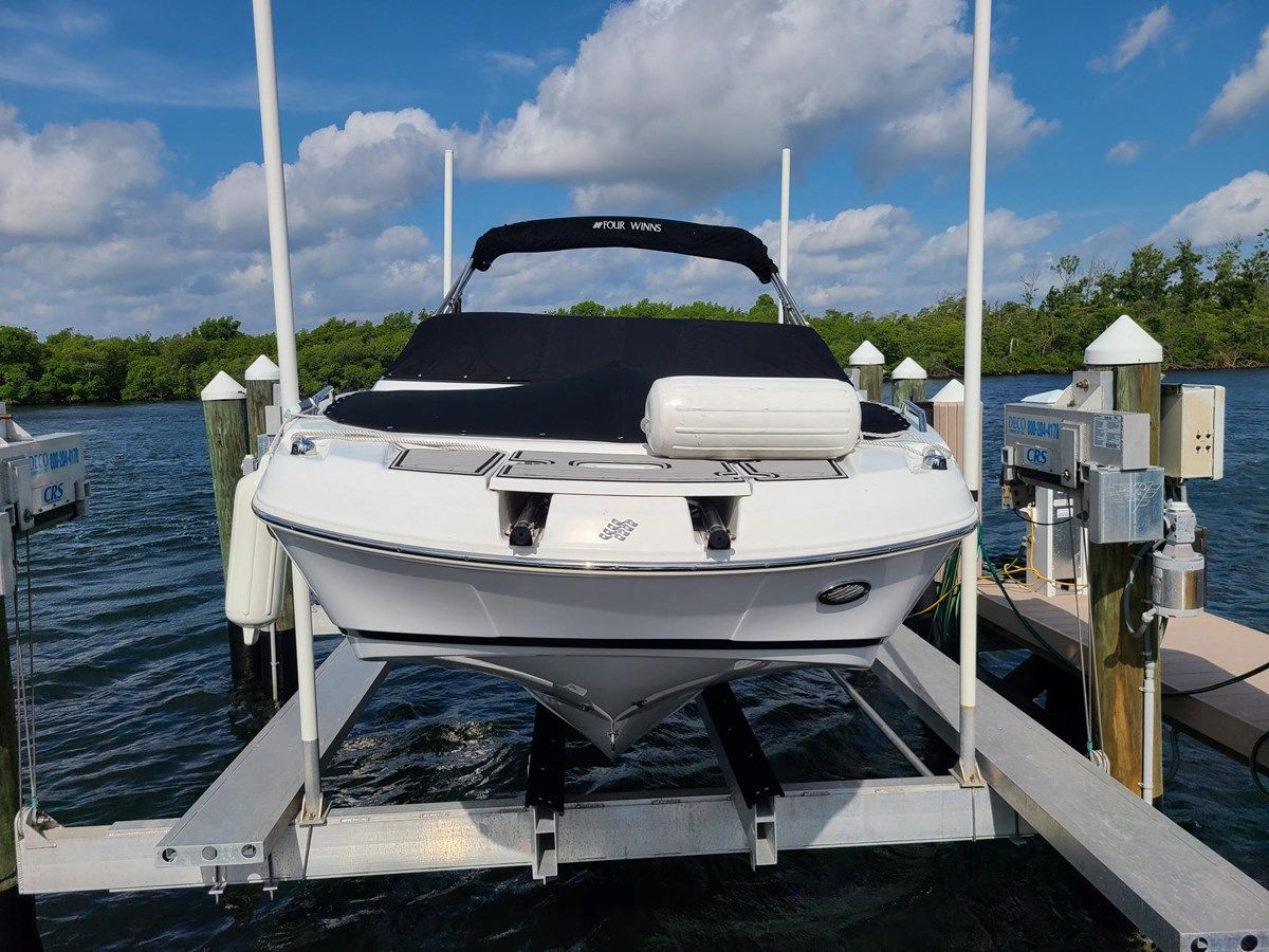 the best price on 2022 Four Winns HD3