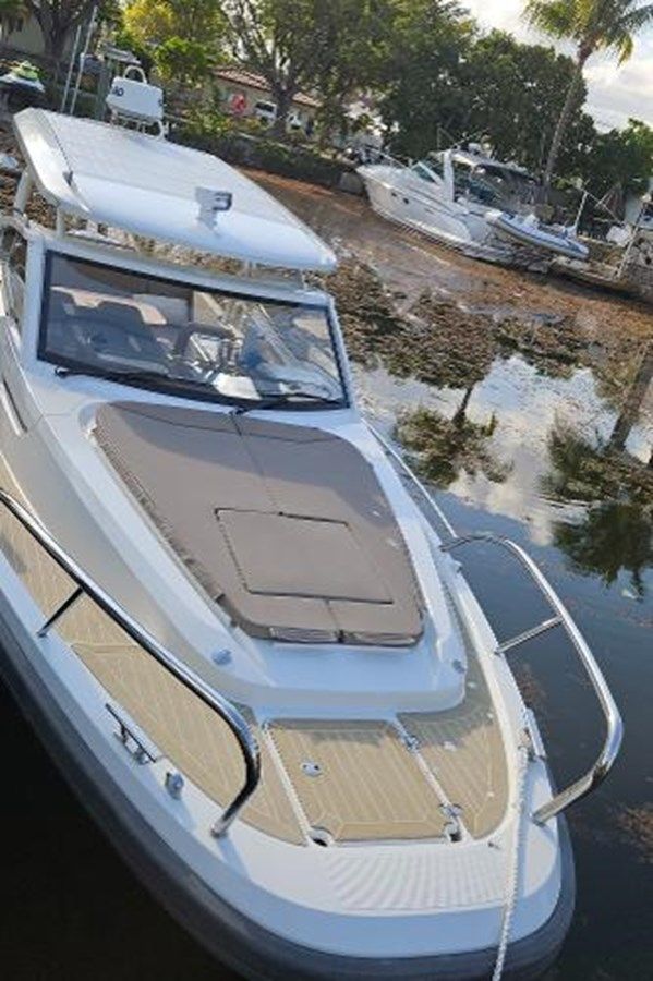Купить яхту - 38 в Shestakov Yacht Sales