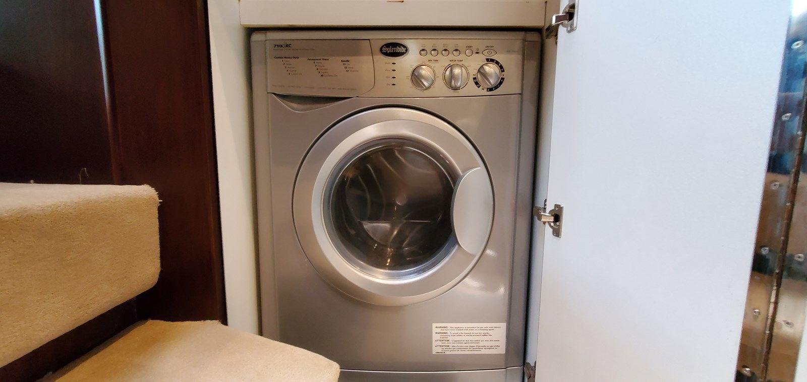 the best price on Sea Change - Fairline