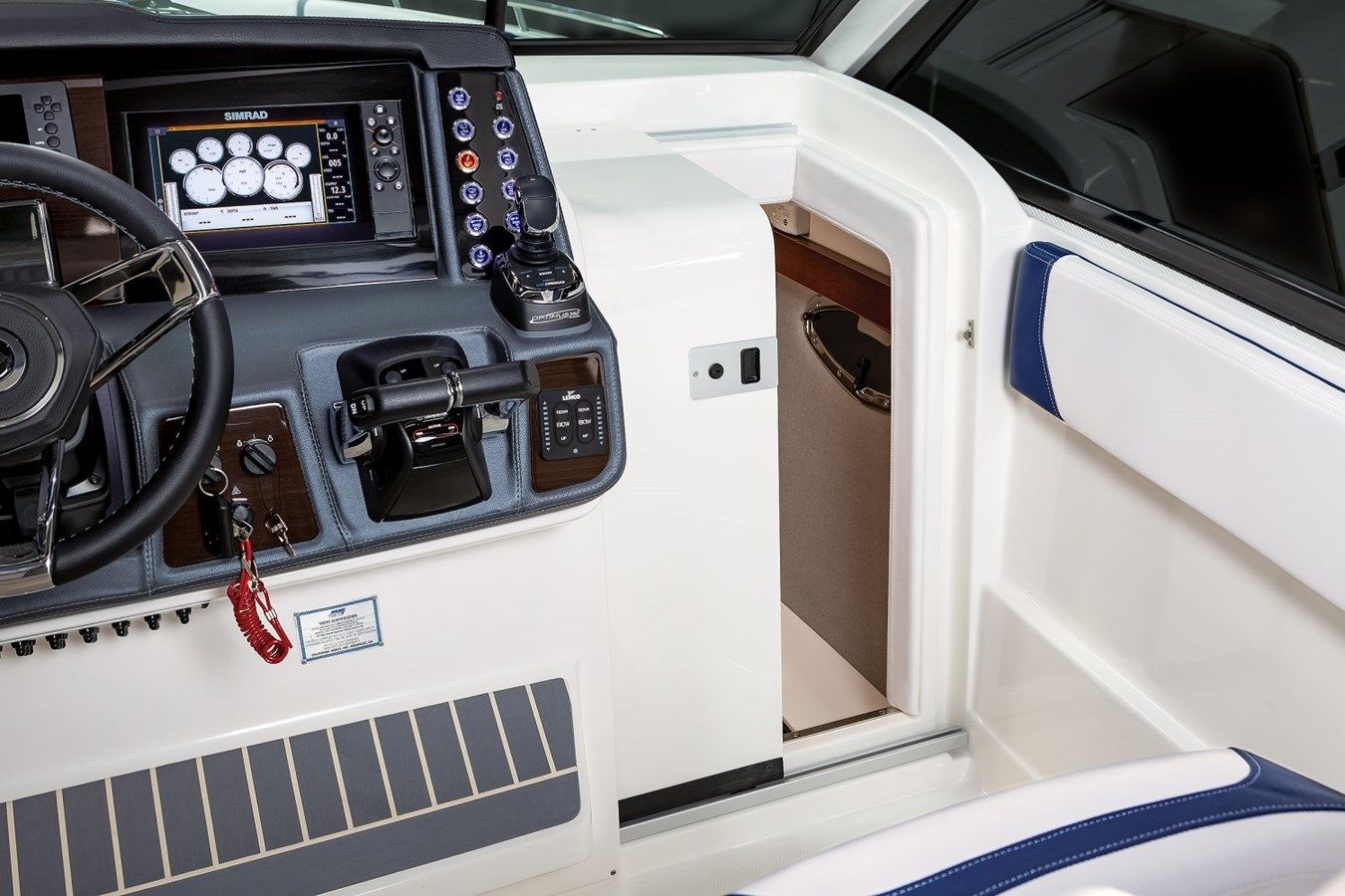 Продажа яхты 2021 Chaparral 300 OSX 30