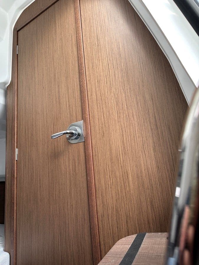 Jeanneau Leader 9.0 CC 2023 yacht sale