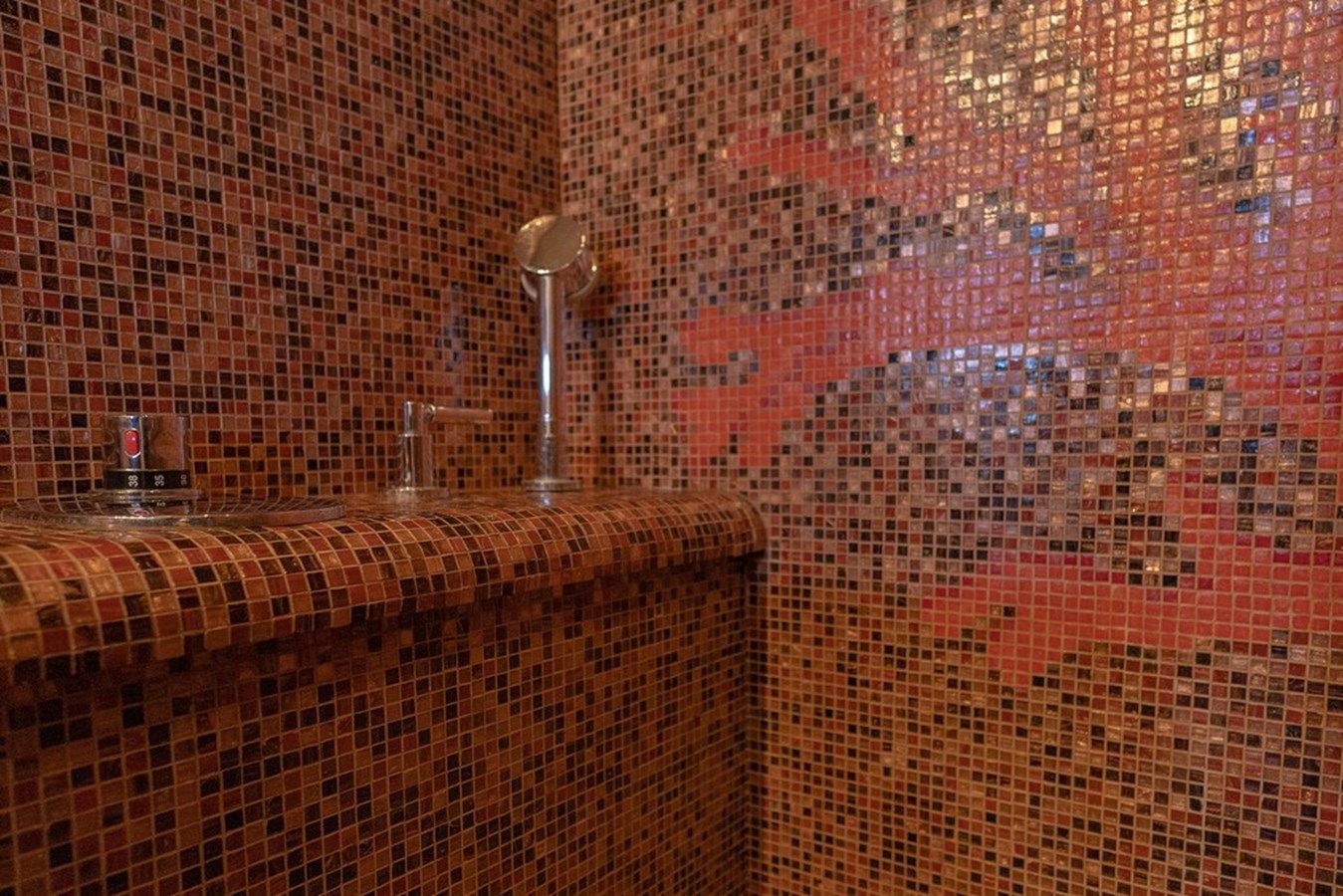 Buy a yacht MANGUSTA 92