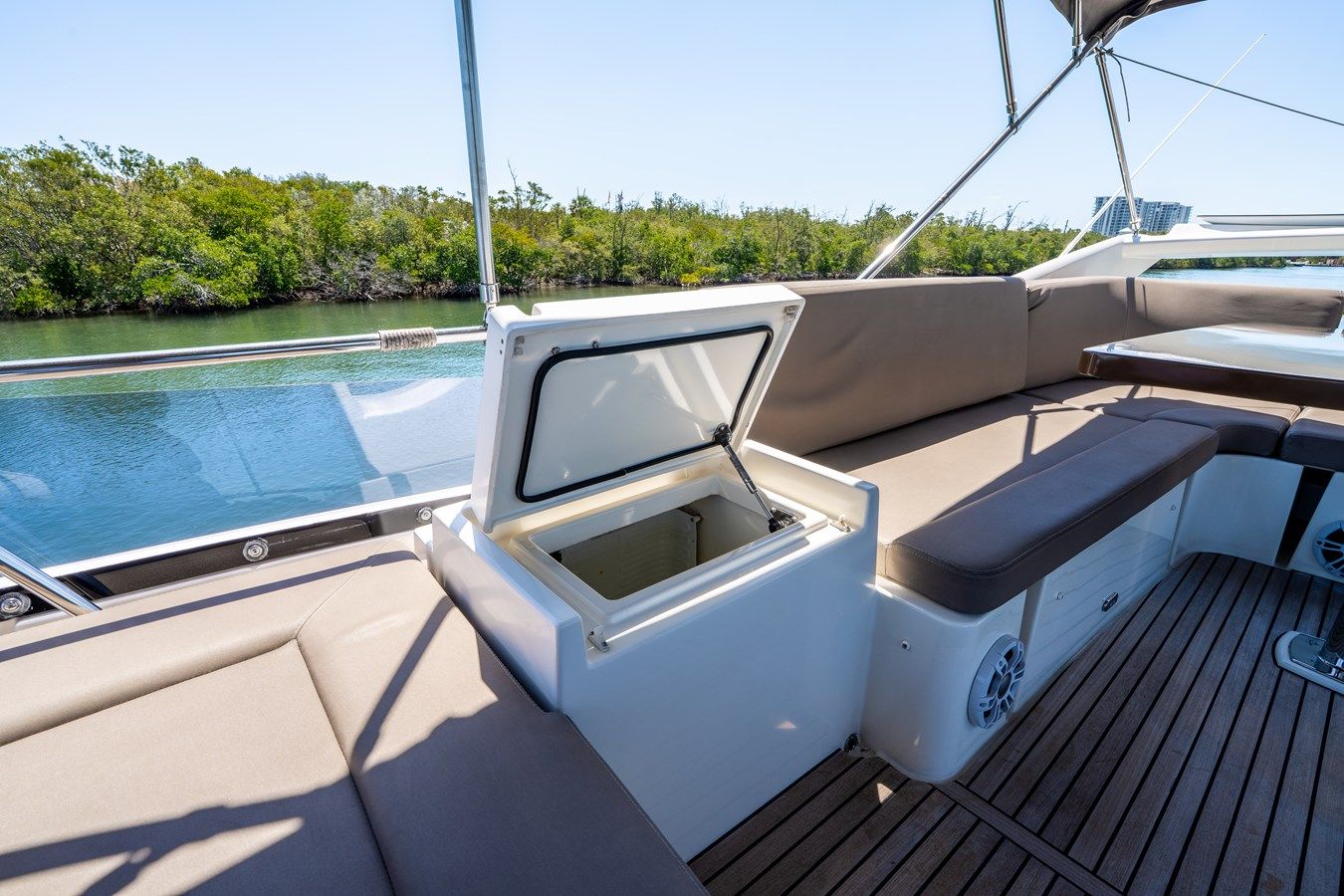 Лучшая цена на 2012 Prestige 500 Fly - PRESTIGE