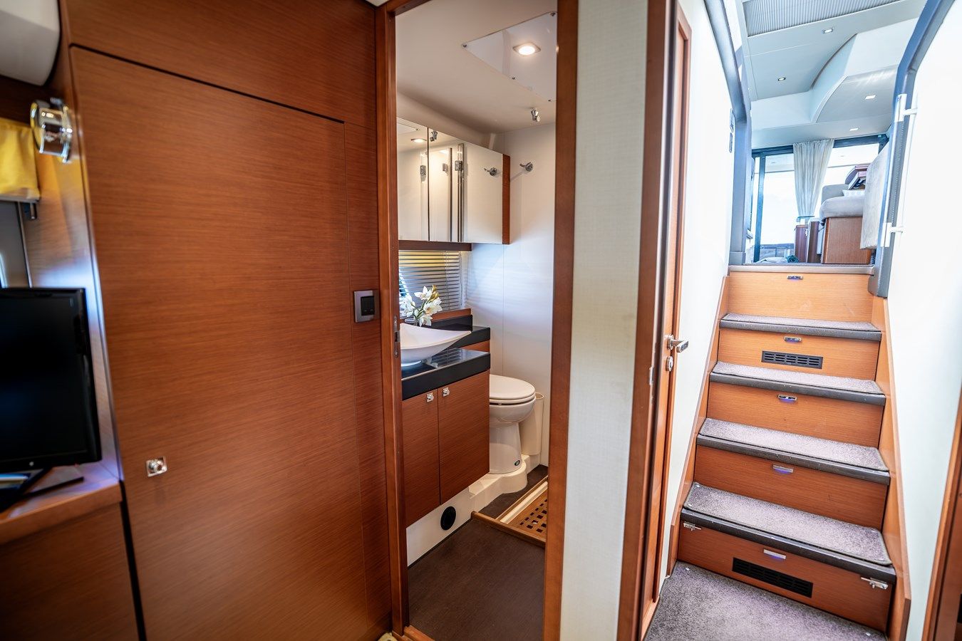 Купить 2012 Prestige 500 Fly - PRESTIGE