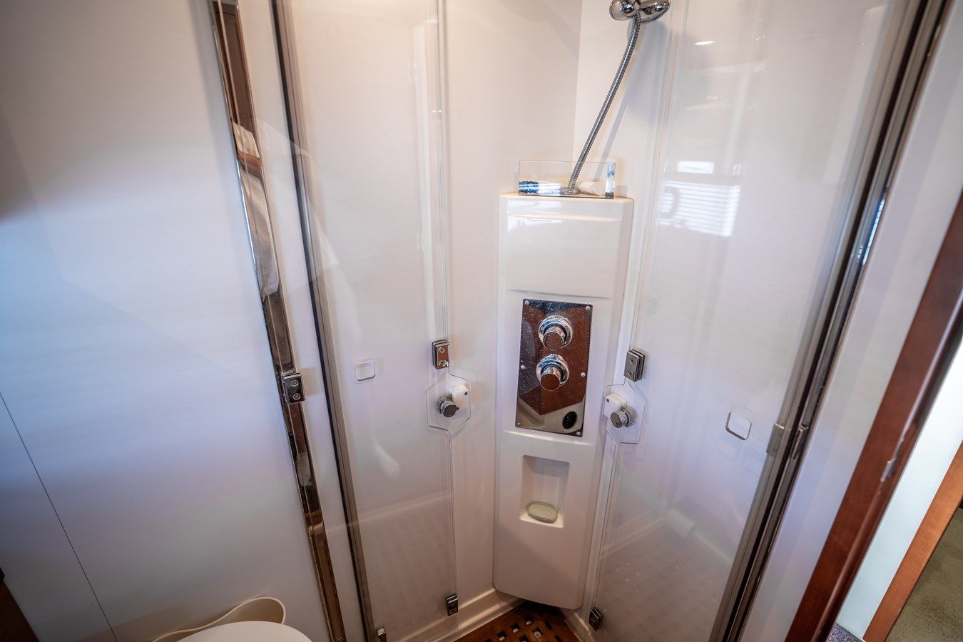 Купить яхту 2012 Prestige 500 Fly - PRESTIGE в Shestakov Yacht Sales