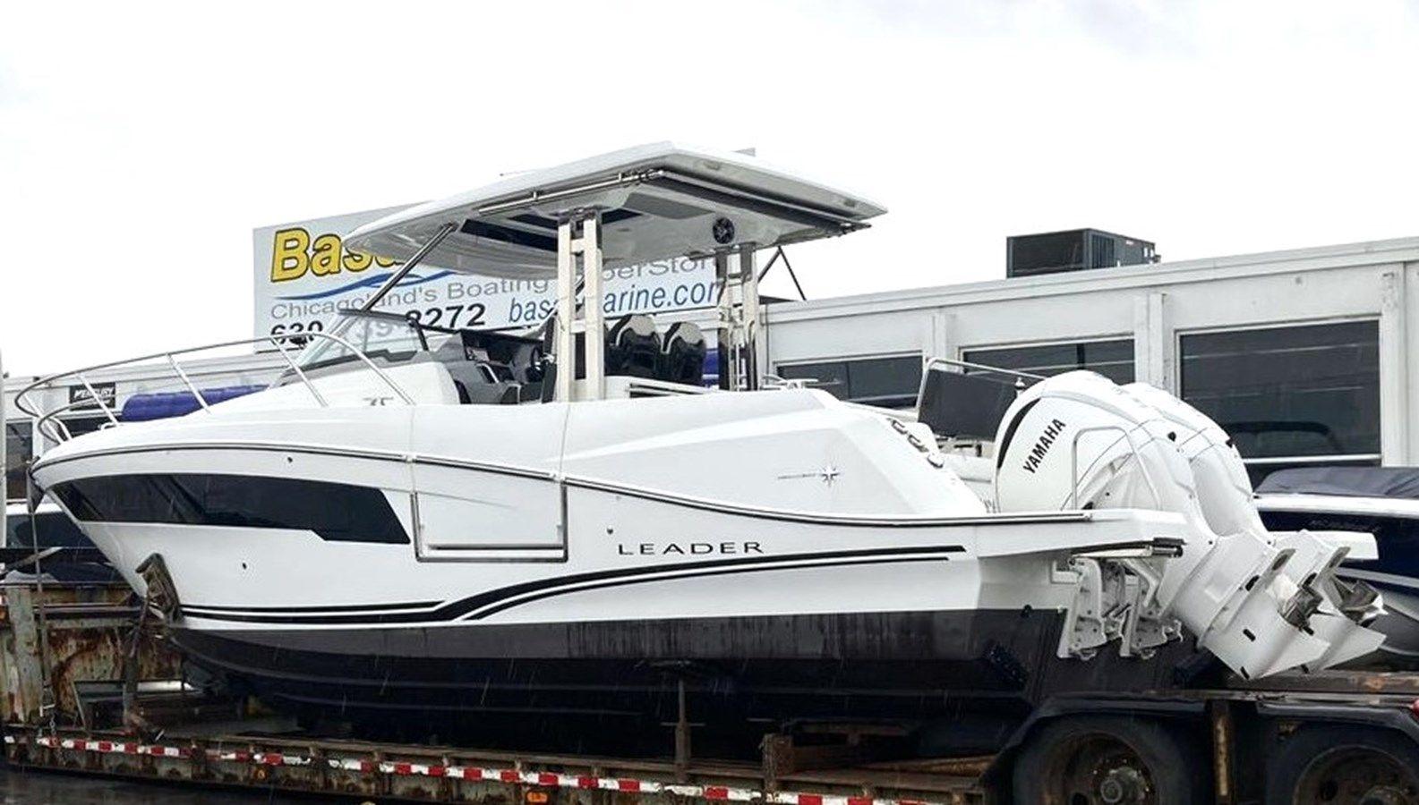 the best price on 2022 Jeanneau 10.5 WA S2