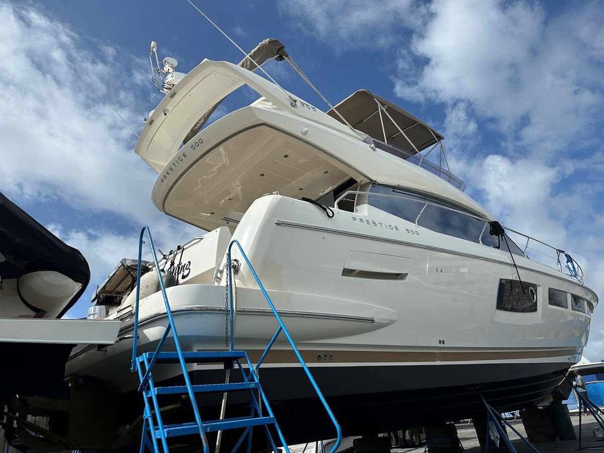 2012 Prestige 500 Fly