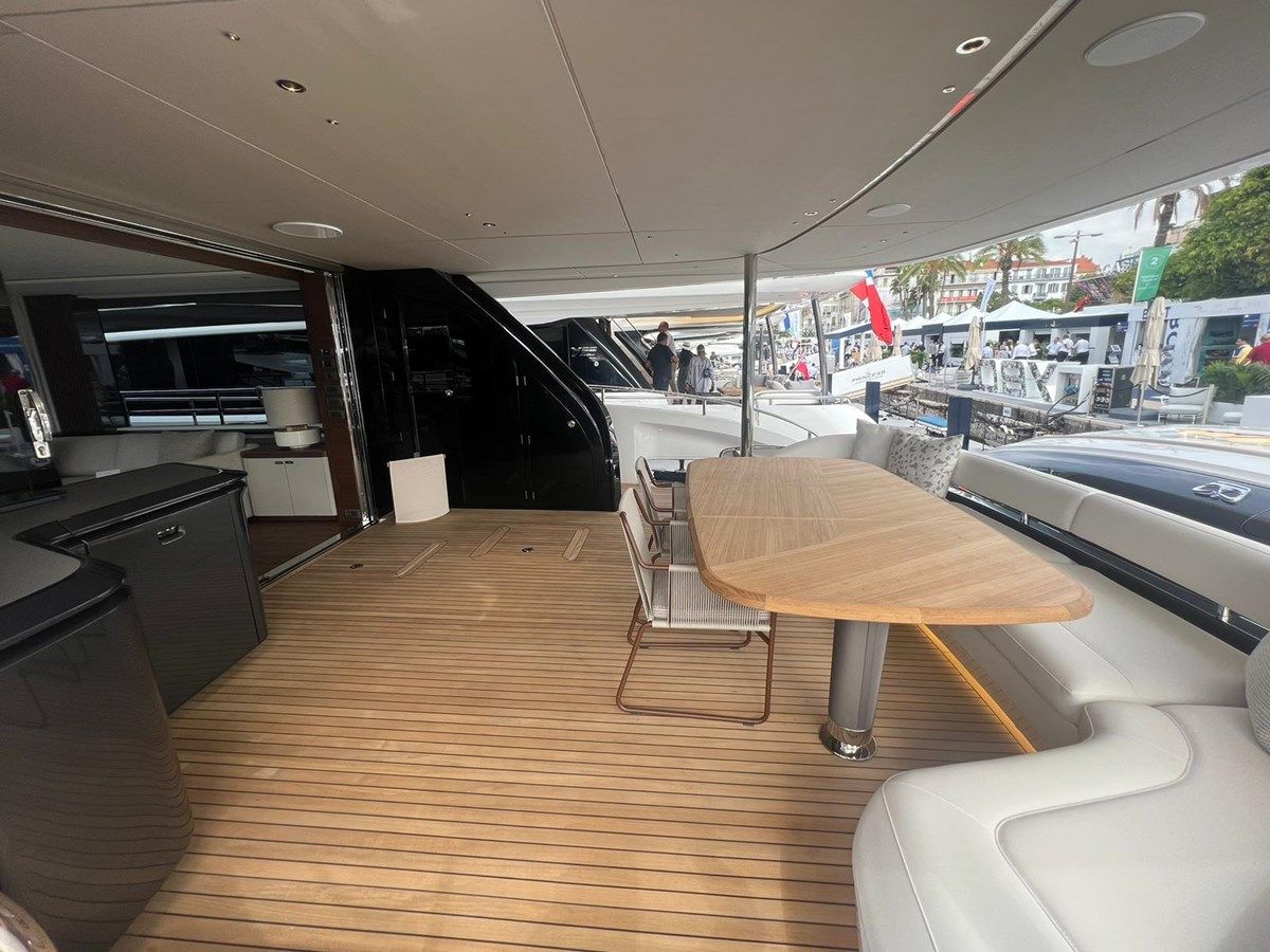Buy a LEILANI - PRINCESS at Shestakov Yacht Sales