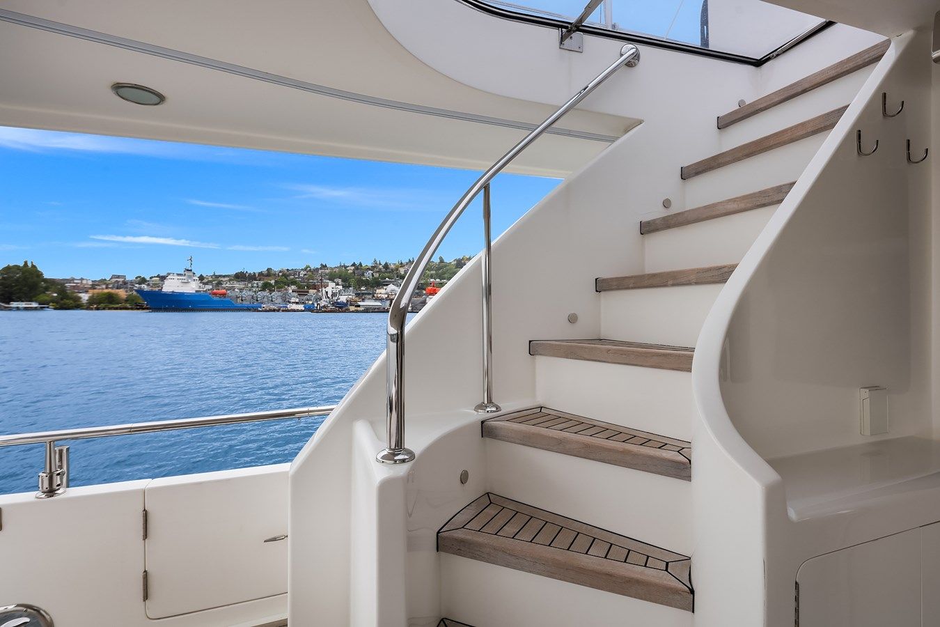 SEA GRACE 74 Flybridge price