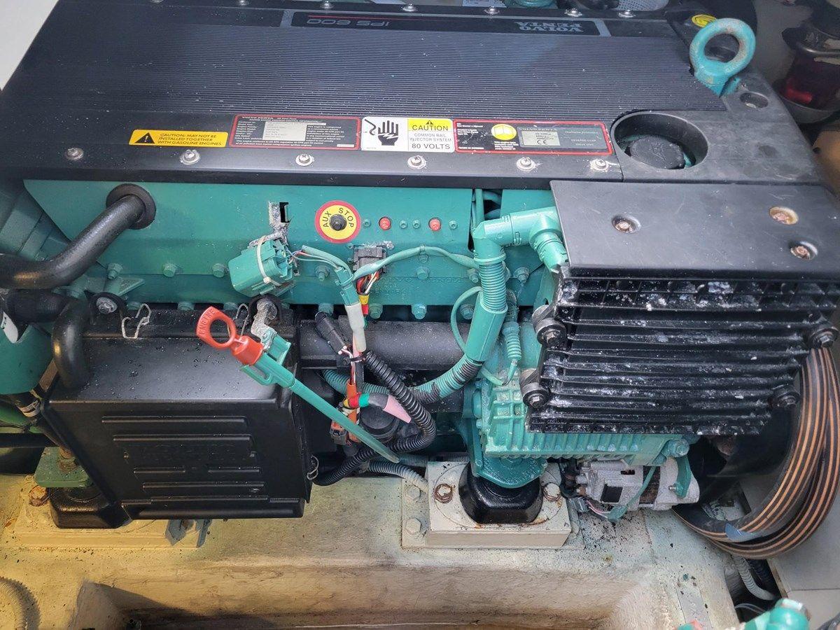 2009 Azimut 43S 43S price