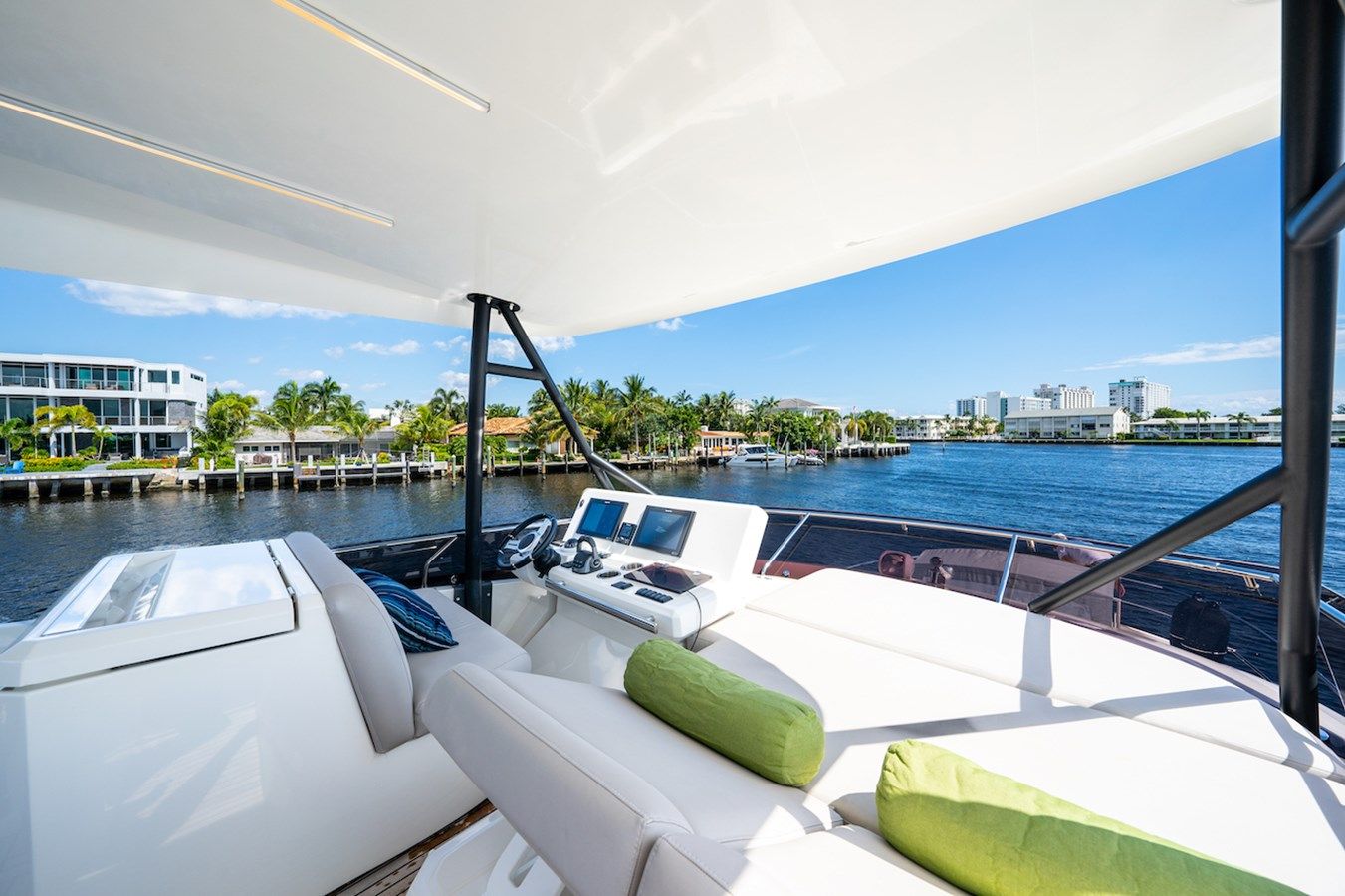 Buy a yacht 2020 Prestige 520 Fly 520 Fly