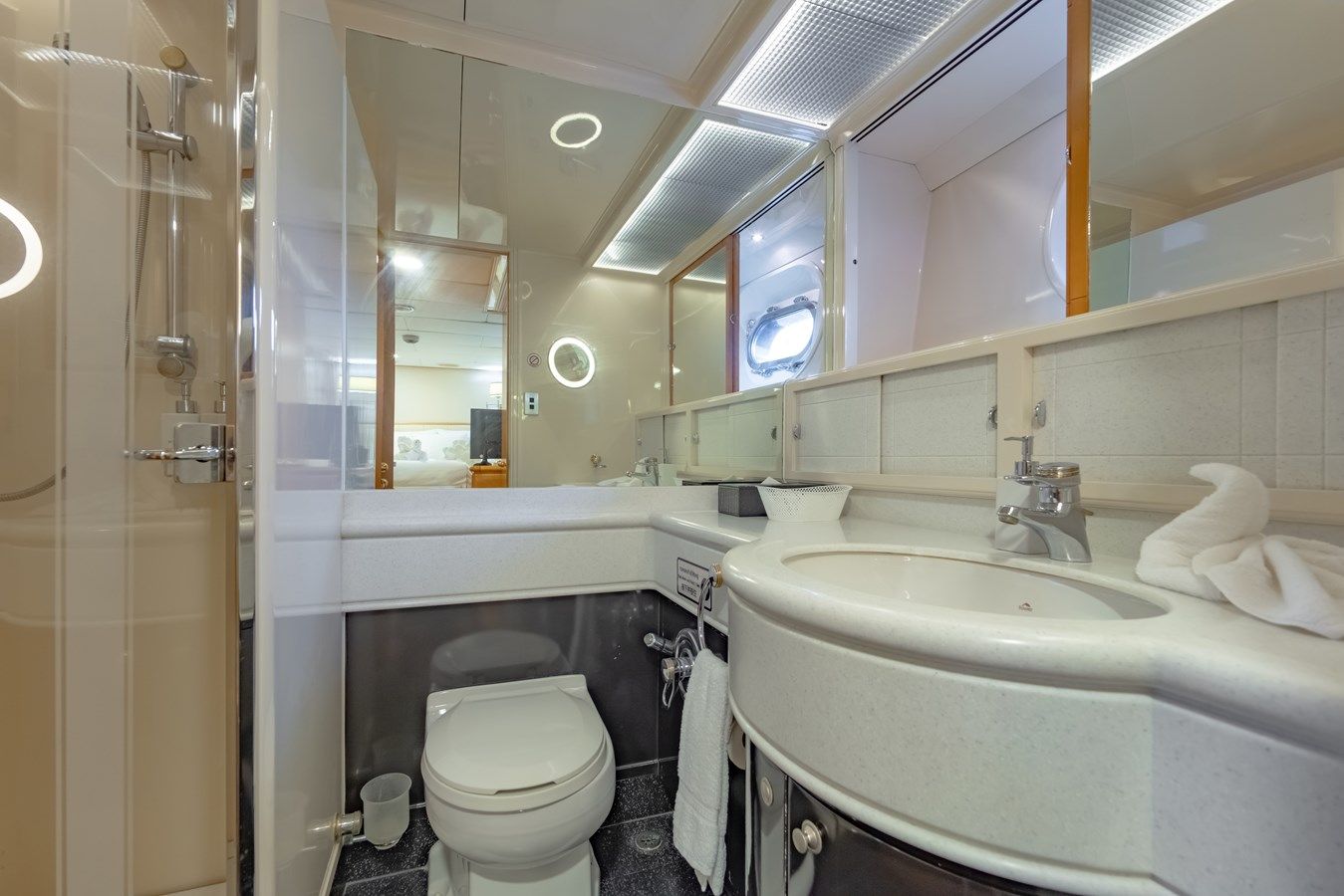 the best price on Fortune Elephant - ALLOY