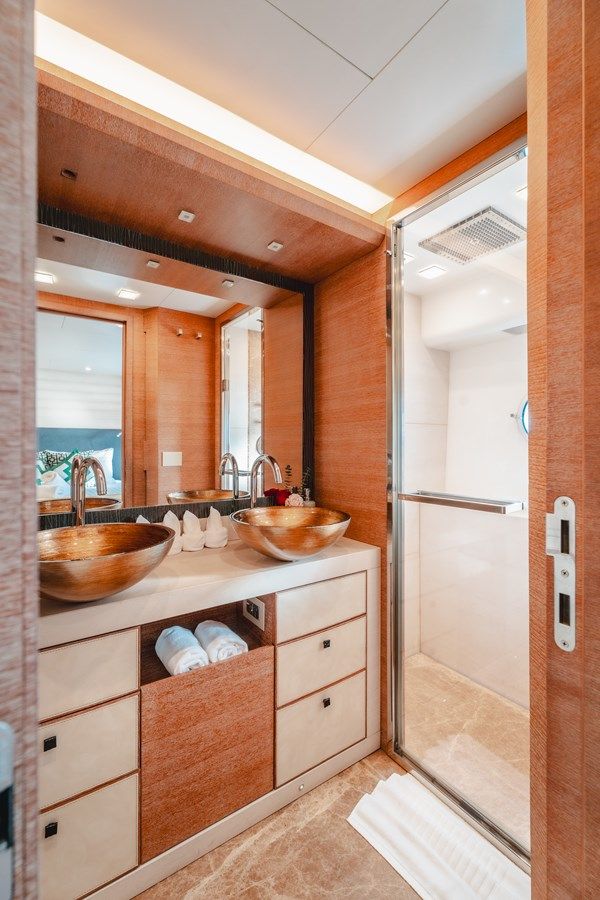 the best price on BAYC ASIA - Monte Carlo Yachts