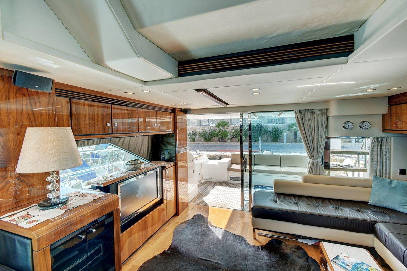 the best price on Fairline 55 55