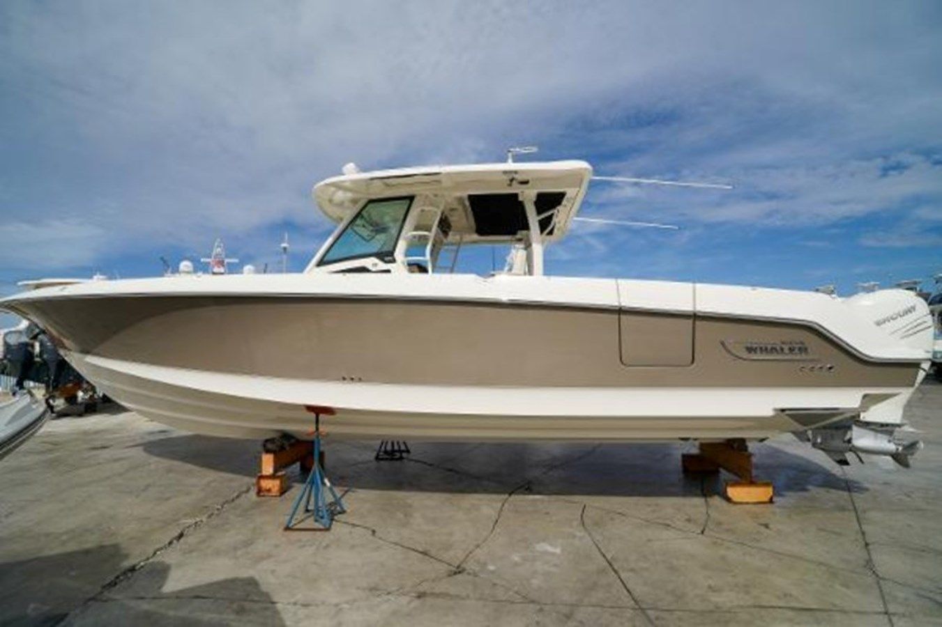 best yacht sales deals No Name - Boston Whaler