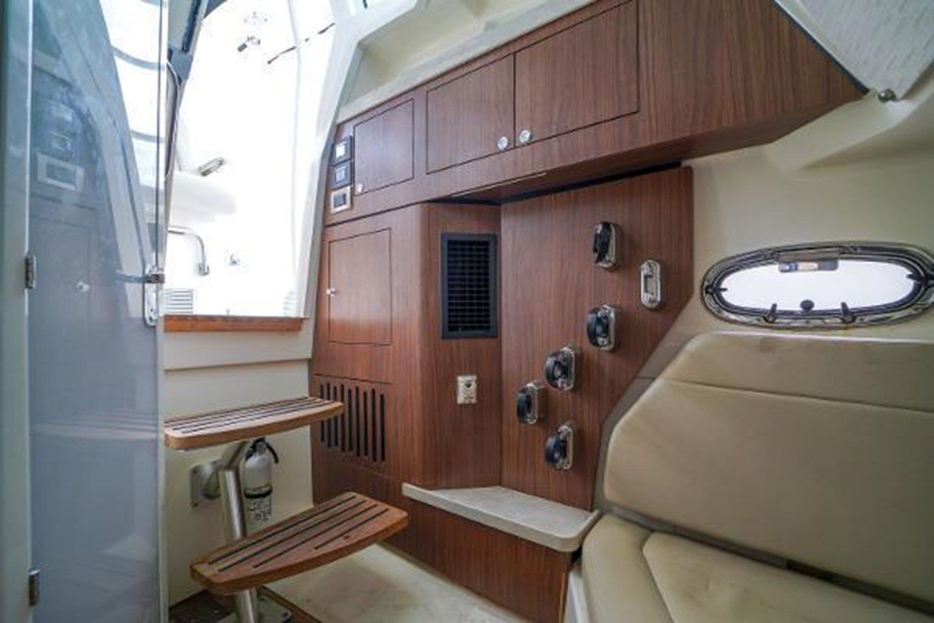 No Name 38 yacht sale