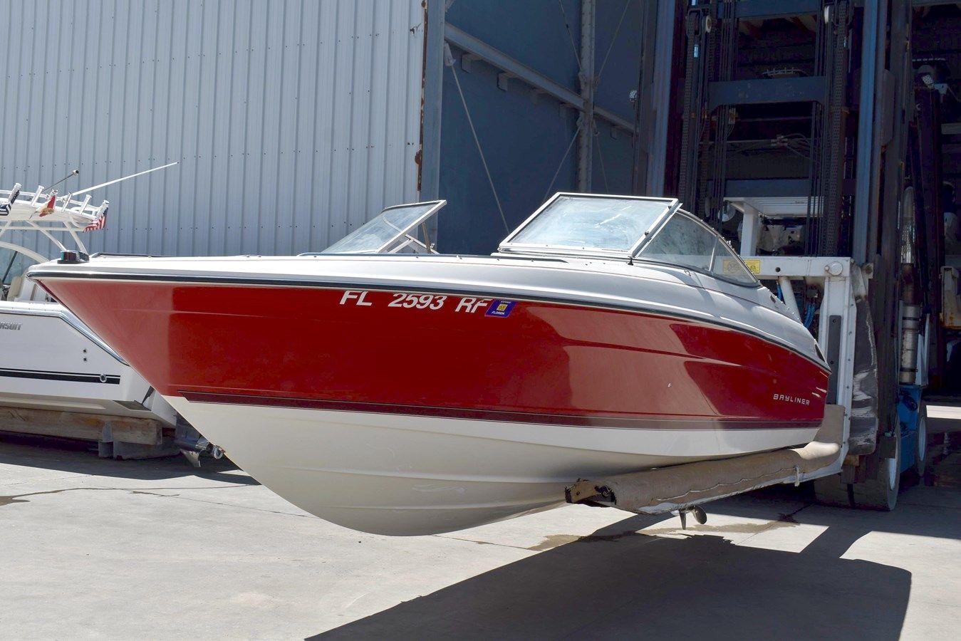 Лучшие предложения покупки яхты Beer 30 - BAYLINER