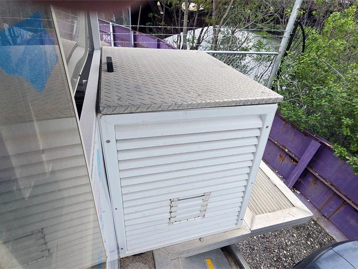 Buy a yacht 50' Trident  2008 Charter 50