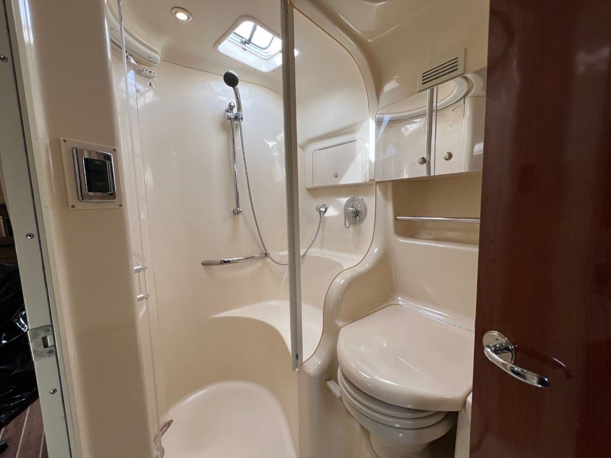 Buy a yacht ALL IN - SEA RAY