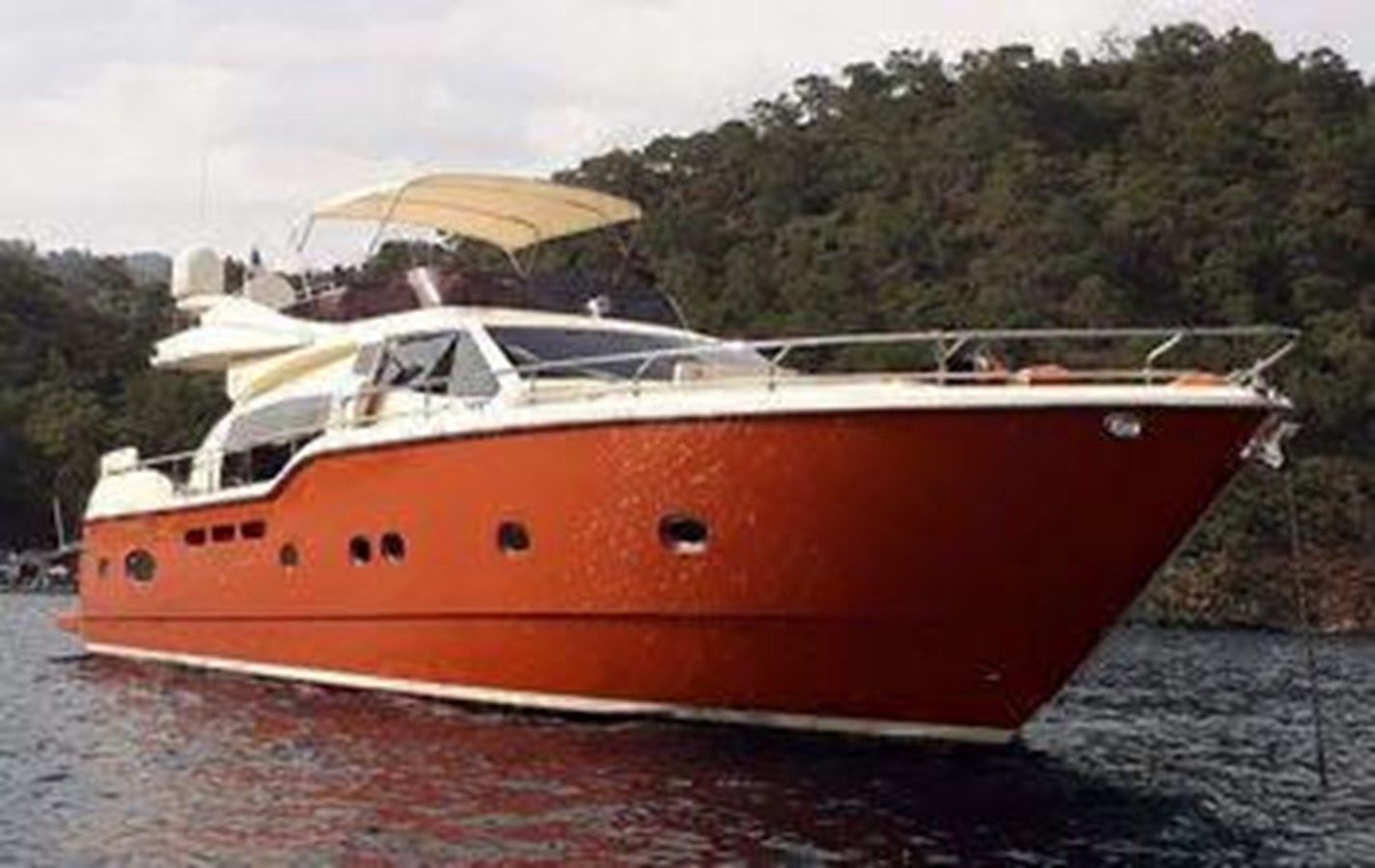 Buy a yacht CARAMEL 2008