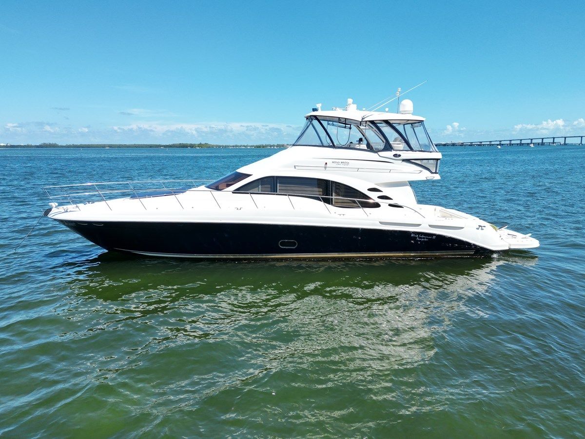 BlackSubmarine III Sedan Bridge 580 price