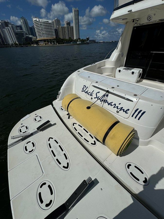 the best price on BlackSubmarine III 58