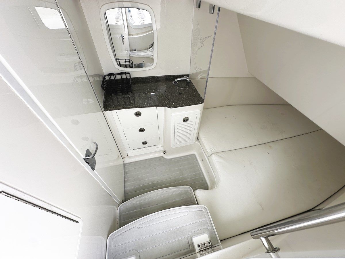 Лучшая цена на TRIPLE J - HCB