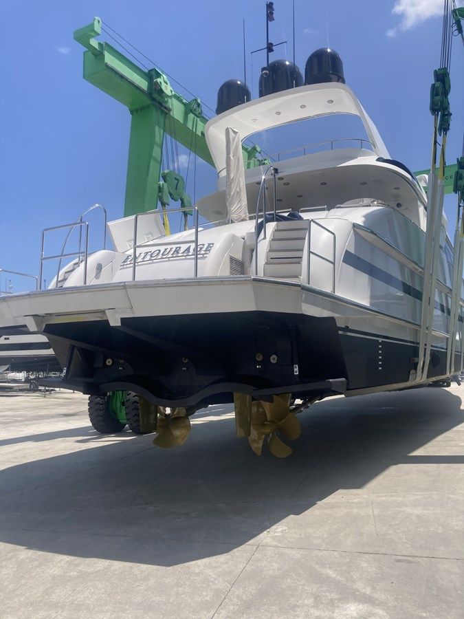 Продажа яхты ENTOURAGE 2024