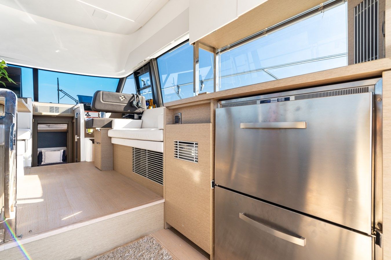 the best price on LIVING OUT LOUD 420