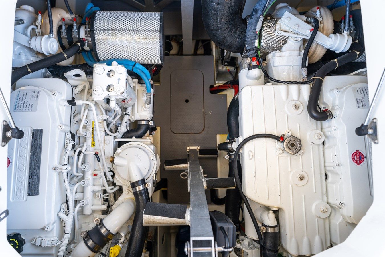 LIVING OUT LOUD - PRESTIGE