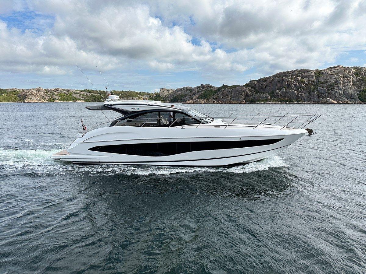 Buy a yacht PRINCESS V50 OPEN (V50334) 2024