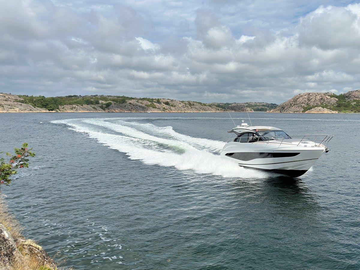 Buy a PRINCESS V50 OPEN (V50334) Princess V50 Open at Shestakov Yacht Sales