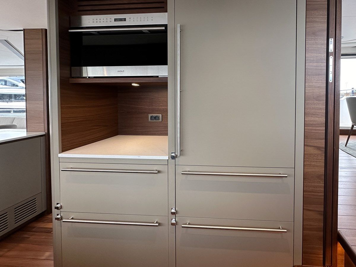 Стоимость яхты Princess X80 (X80034) - PRINCESS