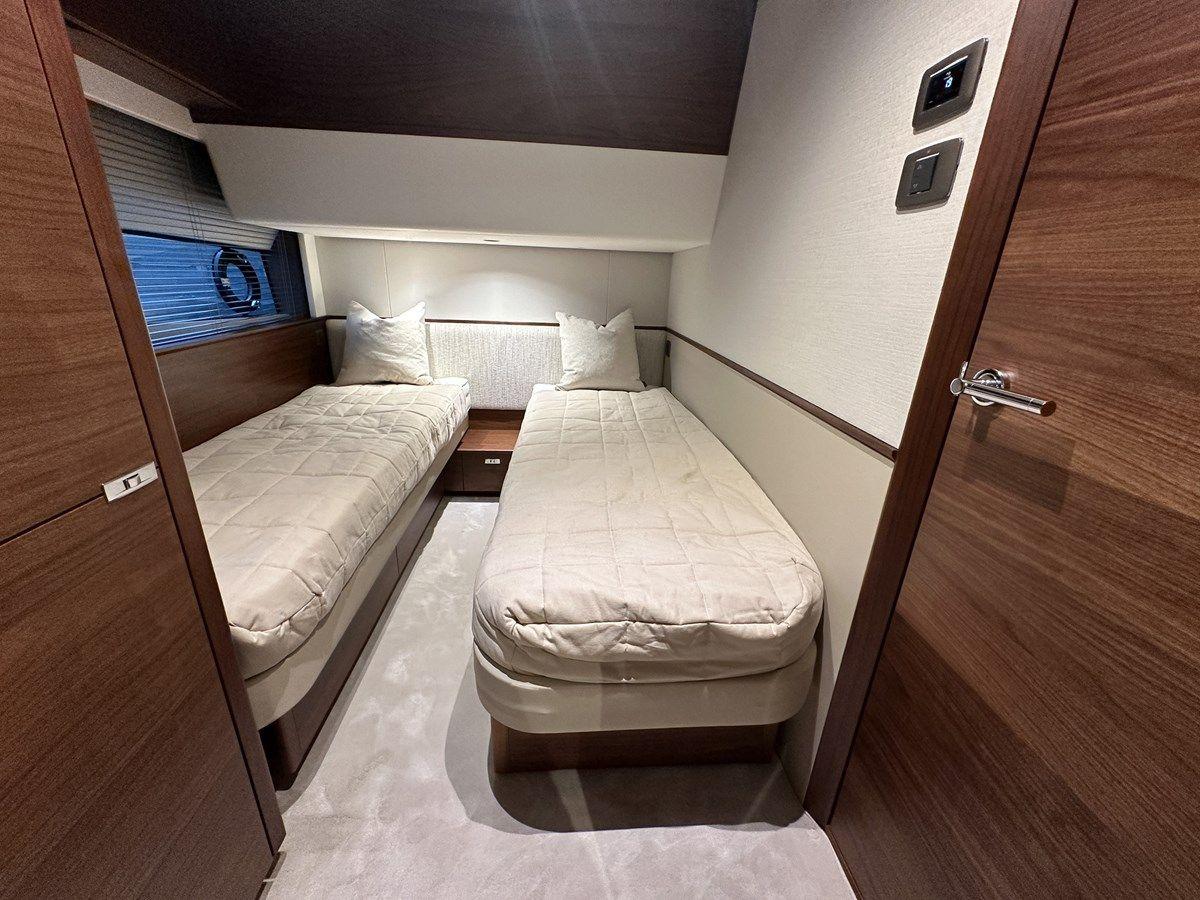 Buy a Princess F65 (F65020) - PRINCESS at Shestakov Yacht Sales