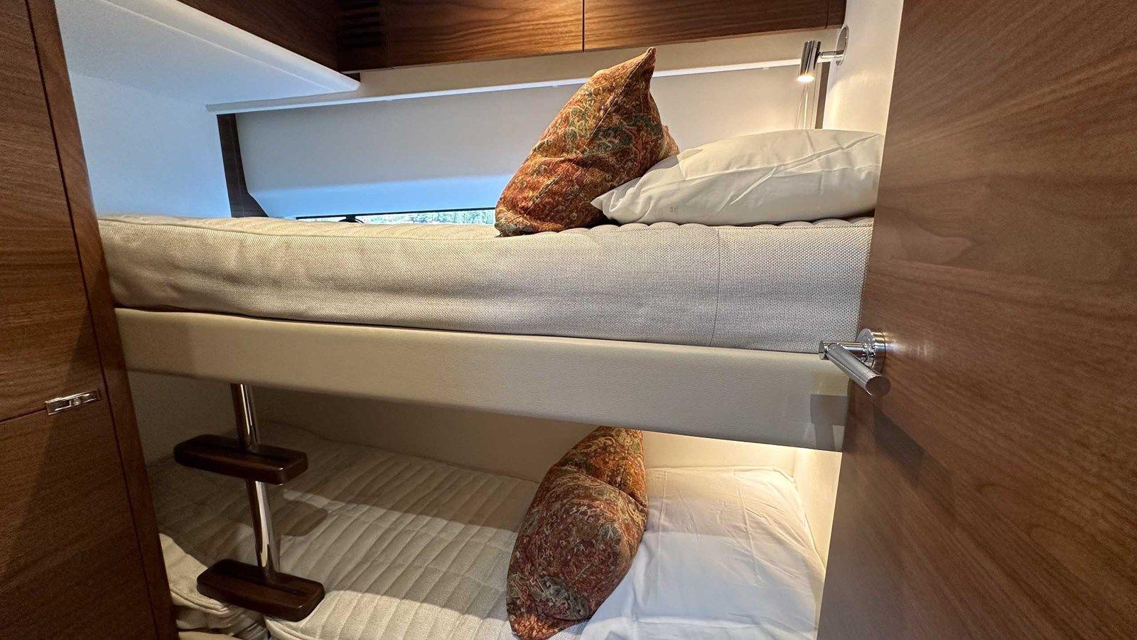 Princess F65 (F65012) 66