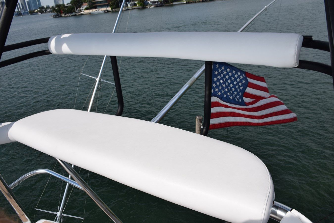 best yacht sales deals VENTURA 60 Convertible