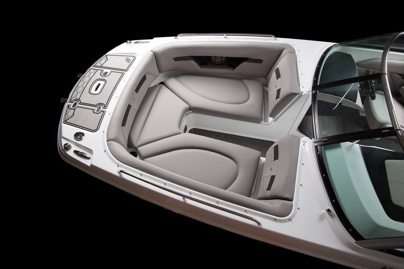 Купить Four Winns HD8 26