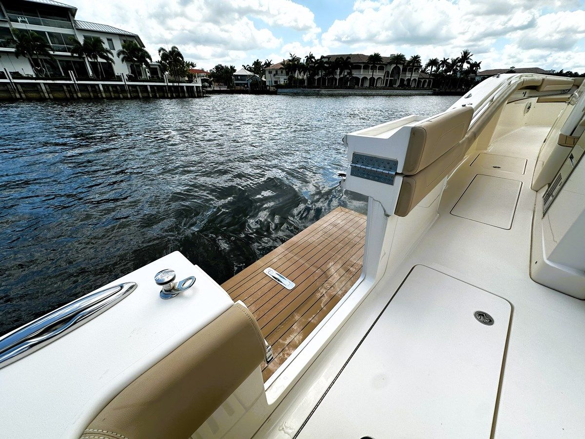 Buy a SCOUT 38 - SCOUT BOATS at Shestakov Yacht Sales