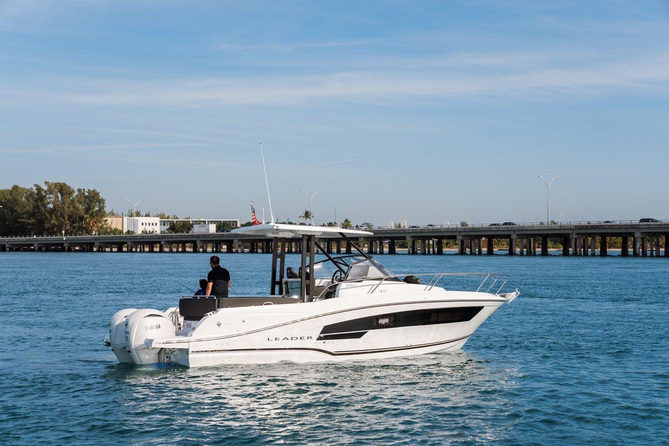 the best price on Jeanneau Leader 9.0 WA S2 29
