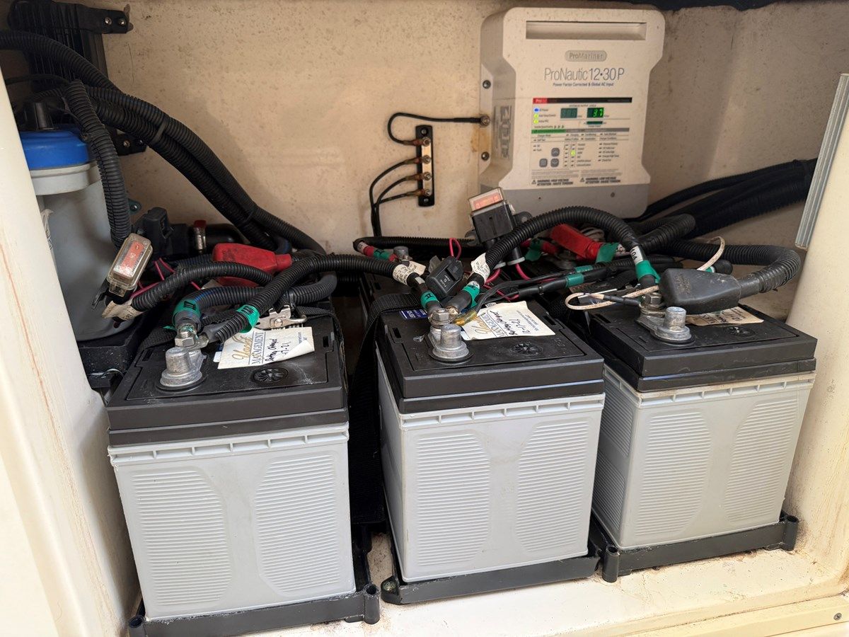 Buy a yacht TT OSSUM DREAM - Boston Whaler