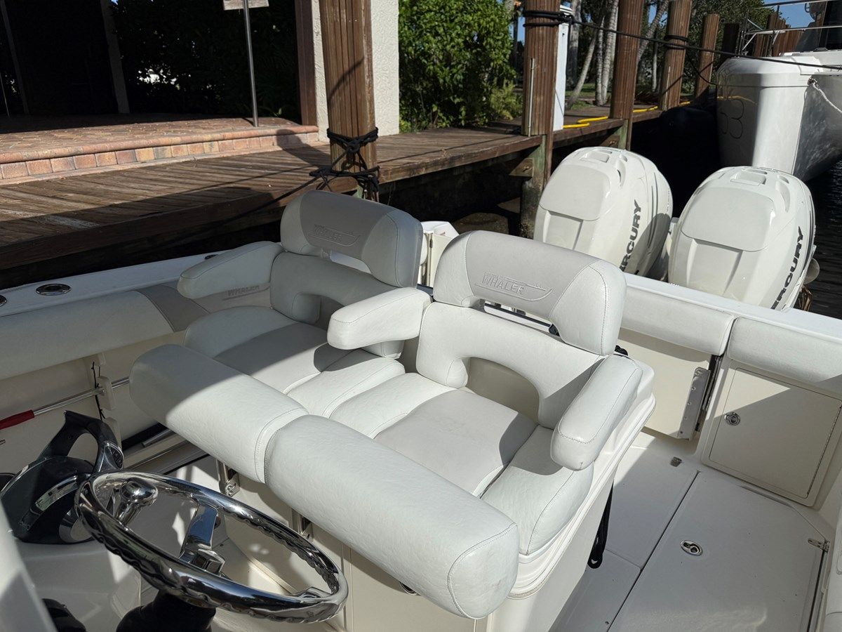 Buy a TT OSSUM DREAM - Boston Whaler at Shestakov Yacht Sales