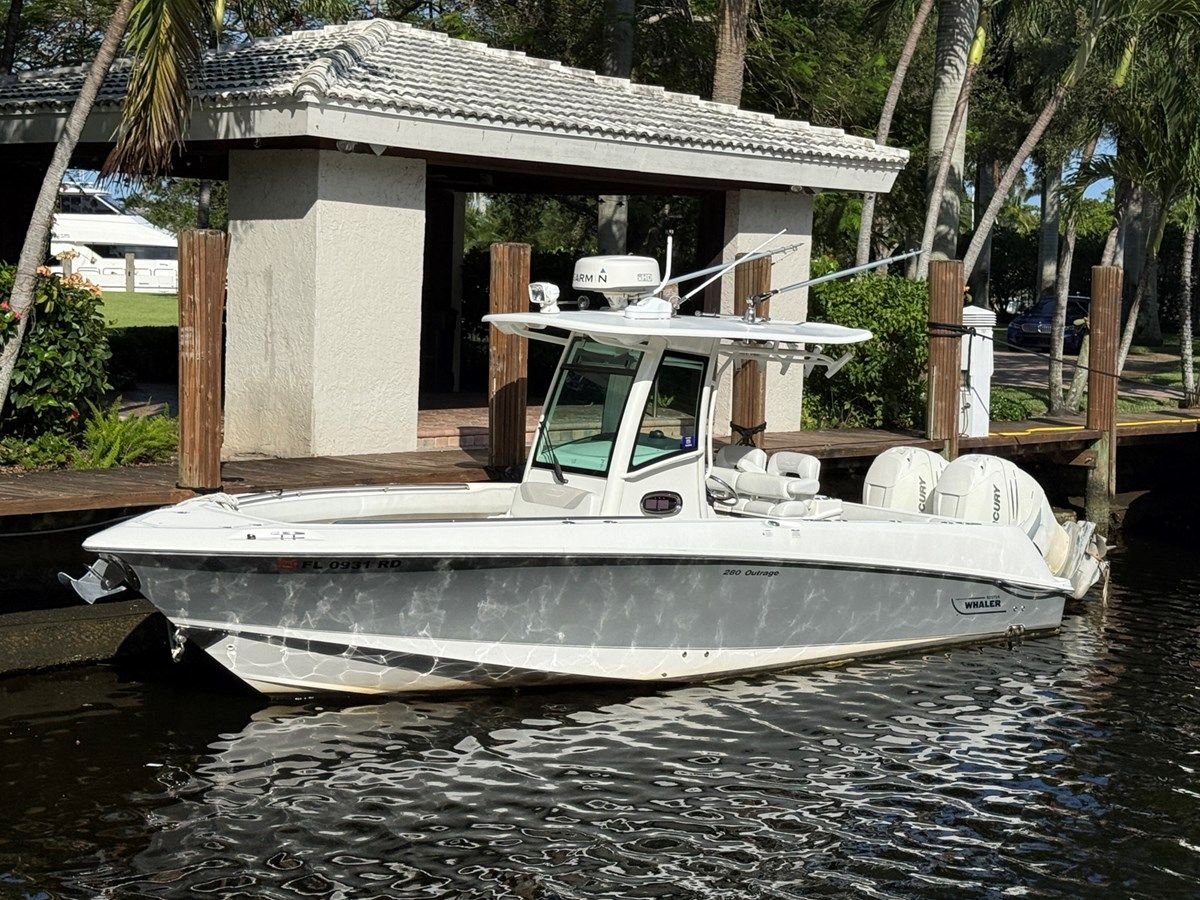 best yacht sales deals TT OSSUM DREAM 280 Outrage