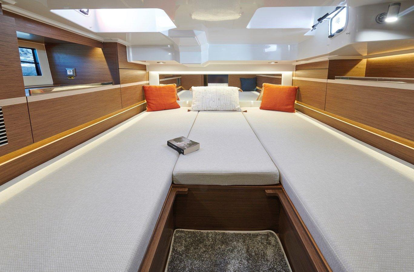 best yacht sales deals Jeanneau Leader 10.5 WA