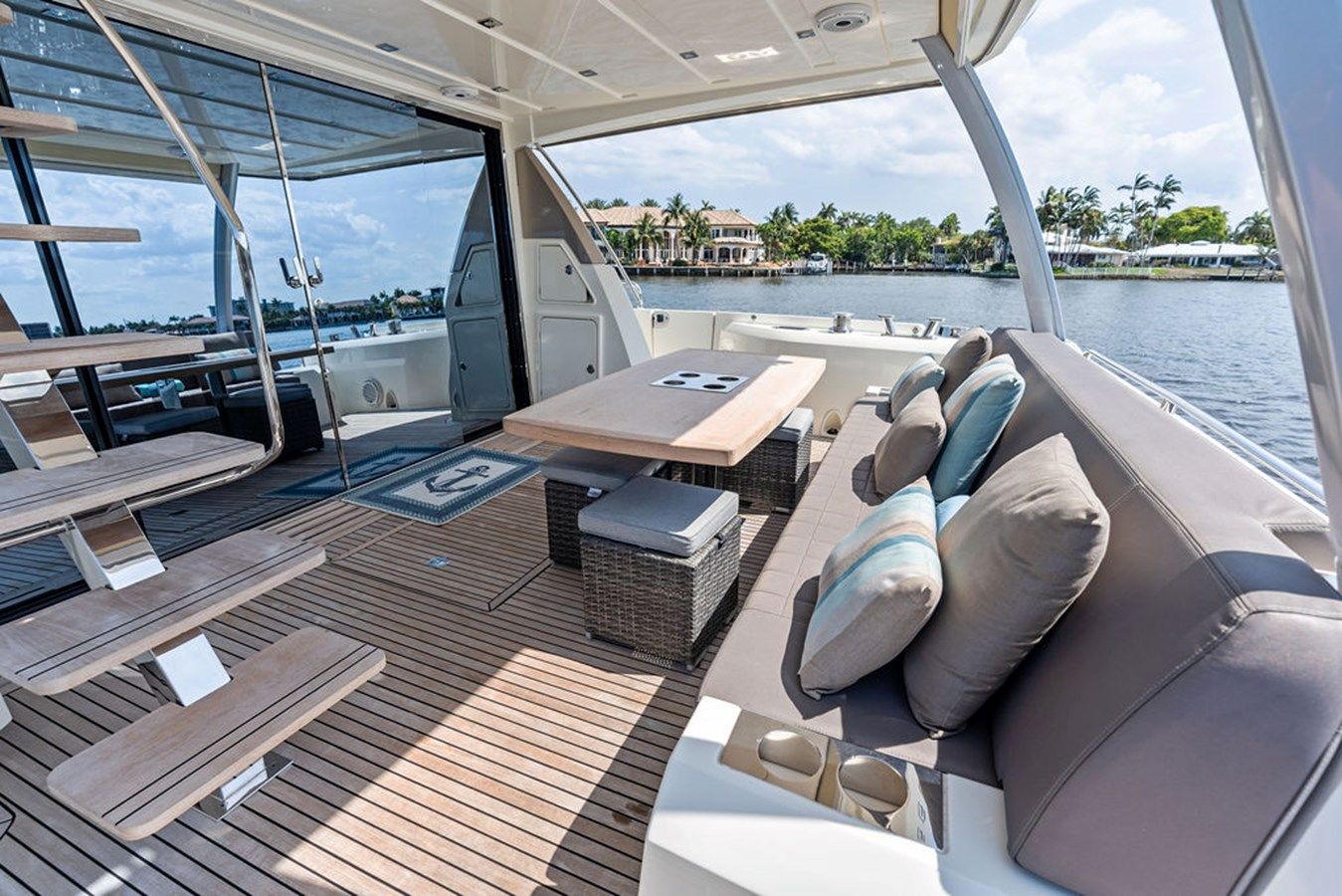 the best price on JOVE - PRESTIGE