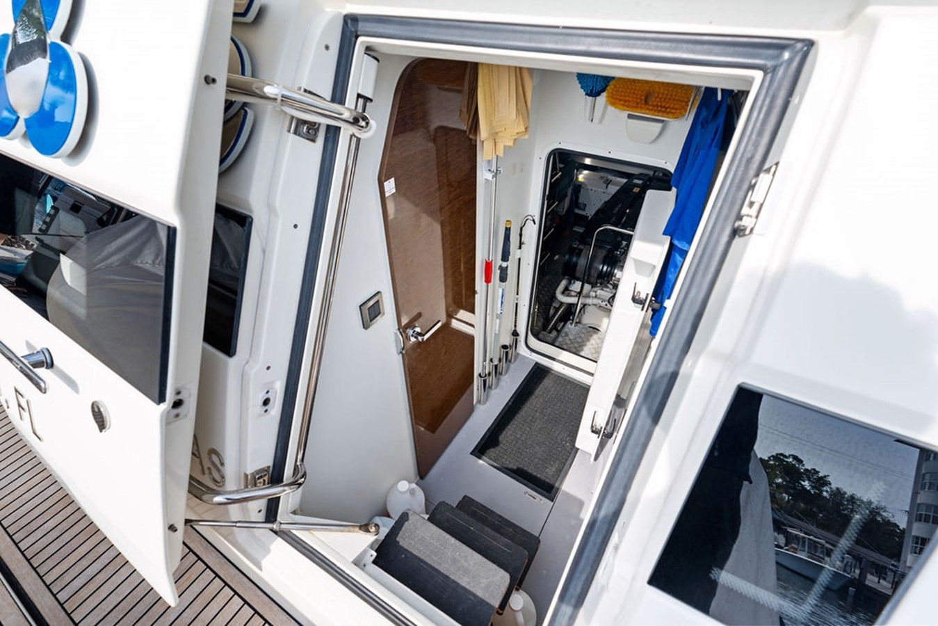 the best price on JOVE - PRESTIGE