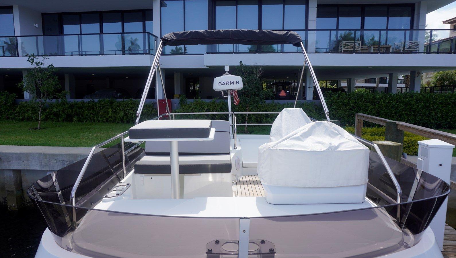 Buy a yacht Jeanneau NC1095 Fly NC1095 Fly