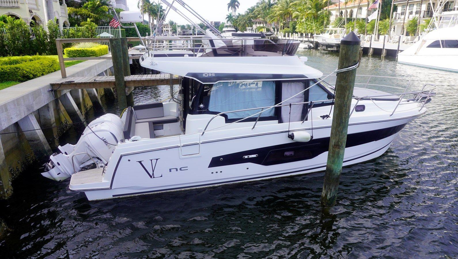 Buy a Jeanneau NC1095 Fly 34 at Shestakov Yacht Sales